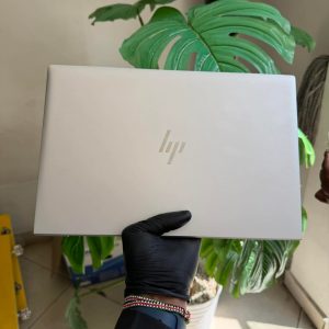 HP EliteBook 830 G8 | 11th Gen Core i7 | Backlit Keyboard