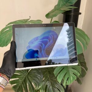 HP EliteBook x360 1030 G2 | 7th Gen Core i5 | Touchscreen | Backlit Keyboard
